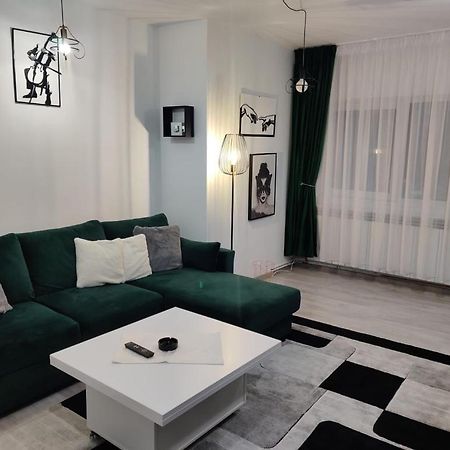 Mdm Apartment Cluj-Napoca Buitenkant foto