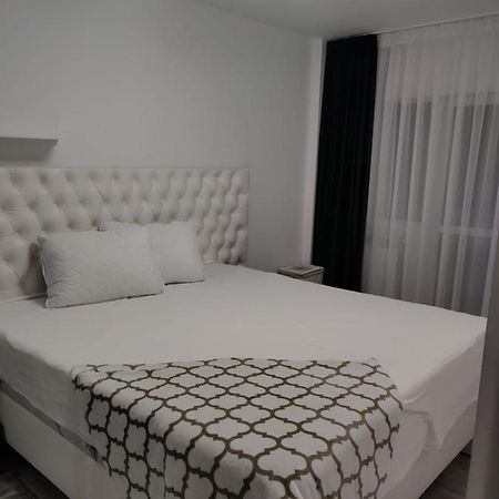 Mdm Apartment Cluj-Napoca Buitenkant foto