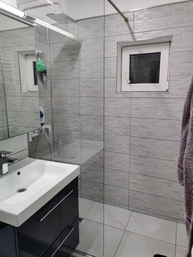 Mdm Apartment Cluj-Napoca Buitenkant foto